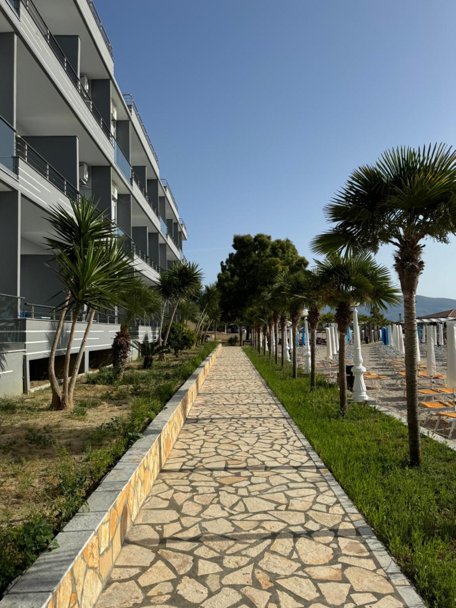 Hotel Cekodhima Radhimë Exteriér fotografie