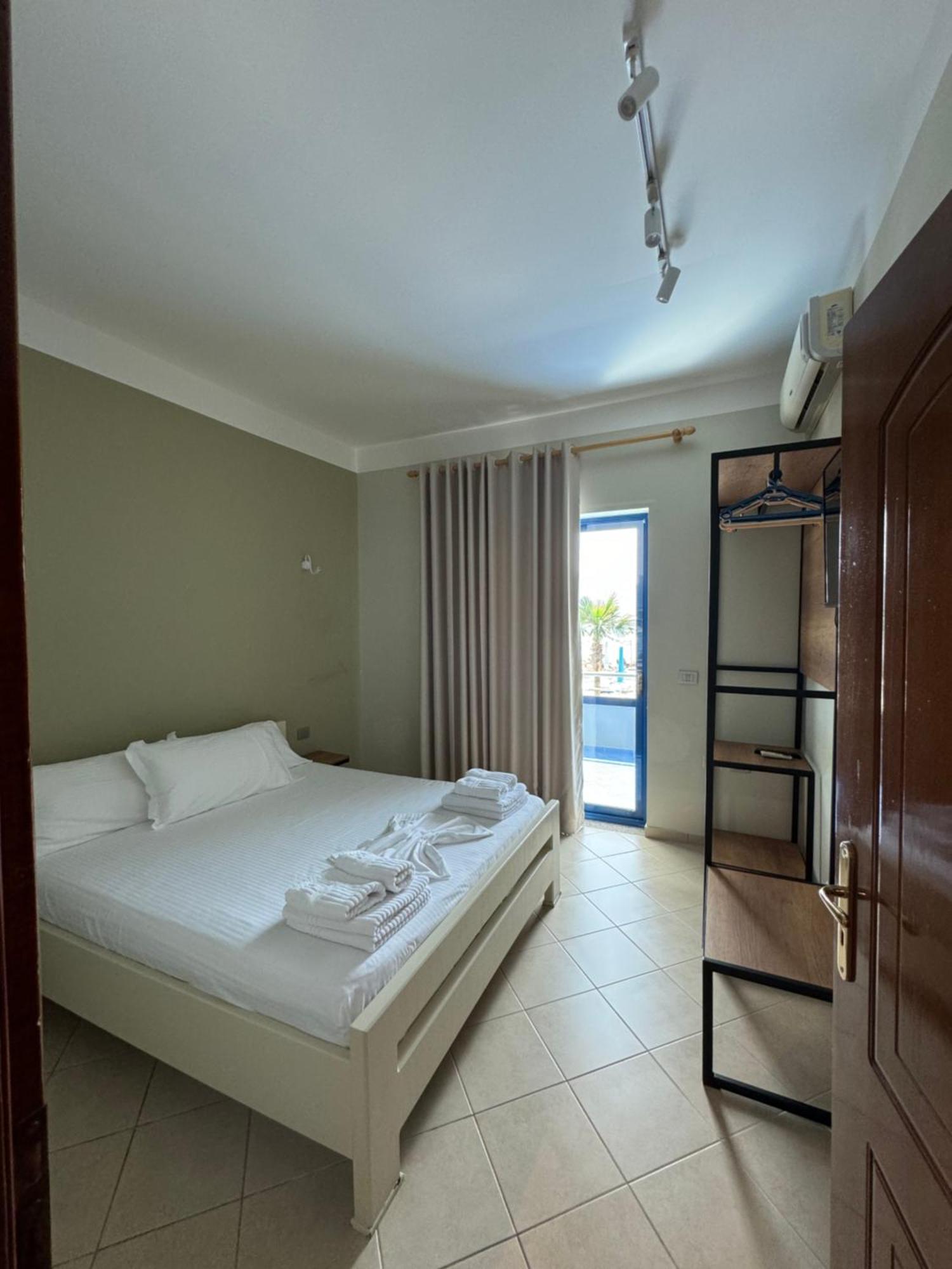 Hotel Cekodhima Radhimë Exteriér fotografie