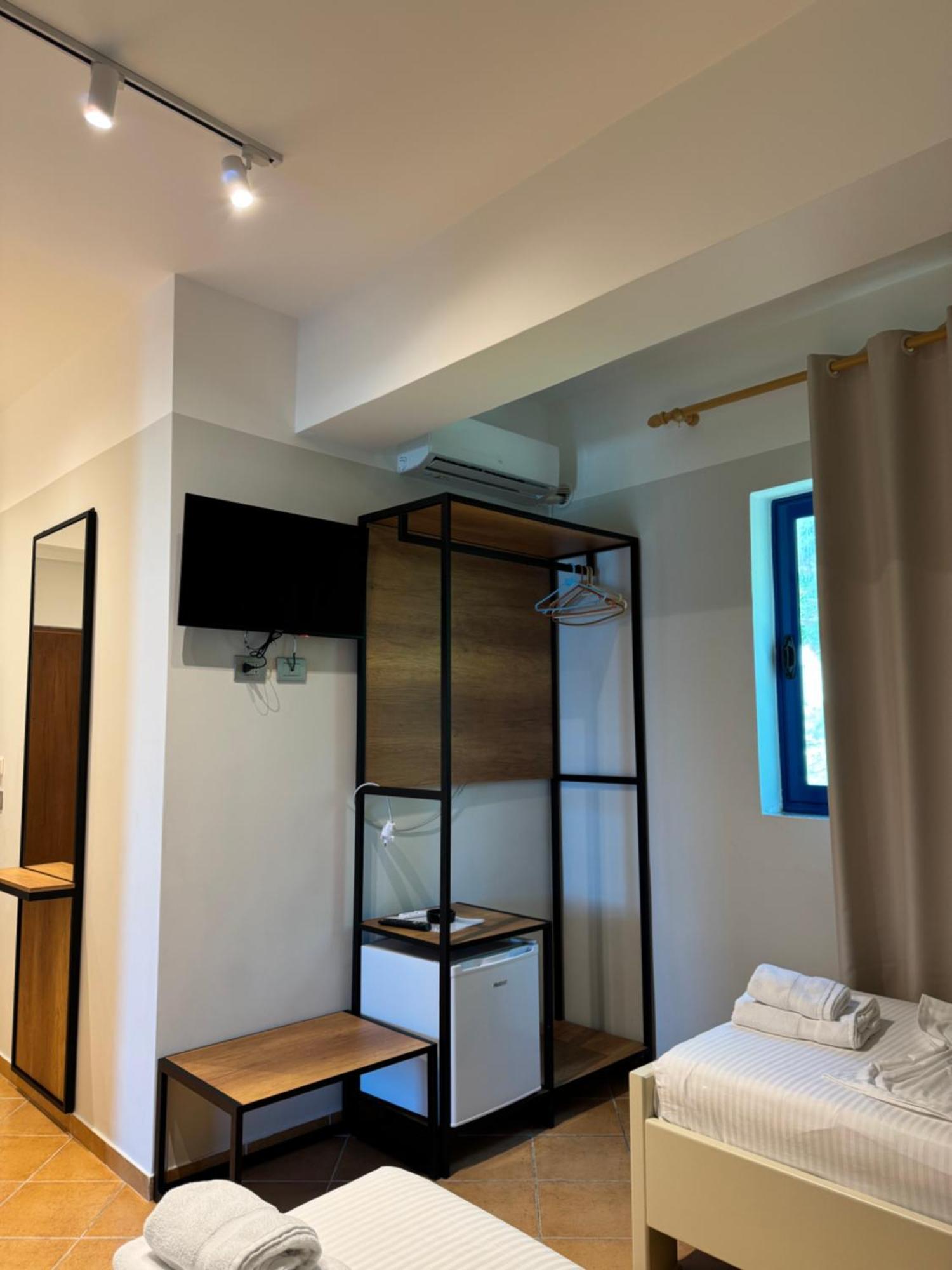 Hotel Cekodhima Radhimë Exteriér fotografie
